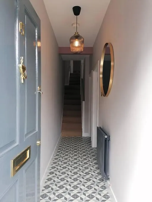 Holiday home Stunning 3 Bedroom Townhouse In The Heart Of City Belfast United Kingdom